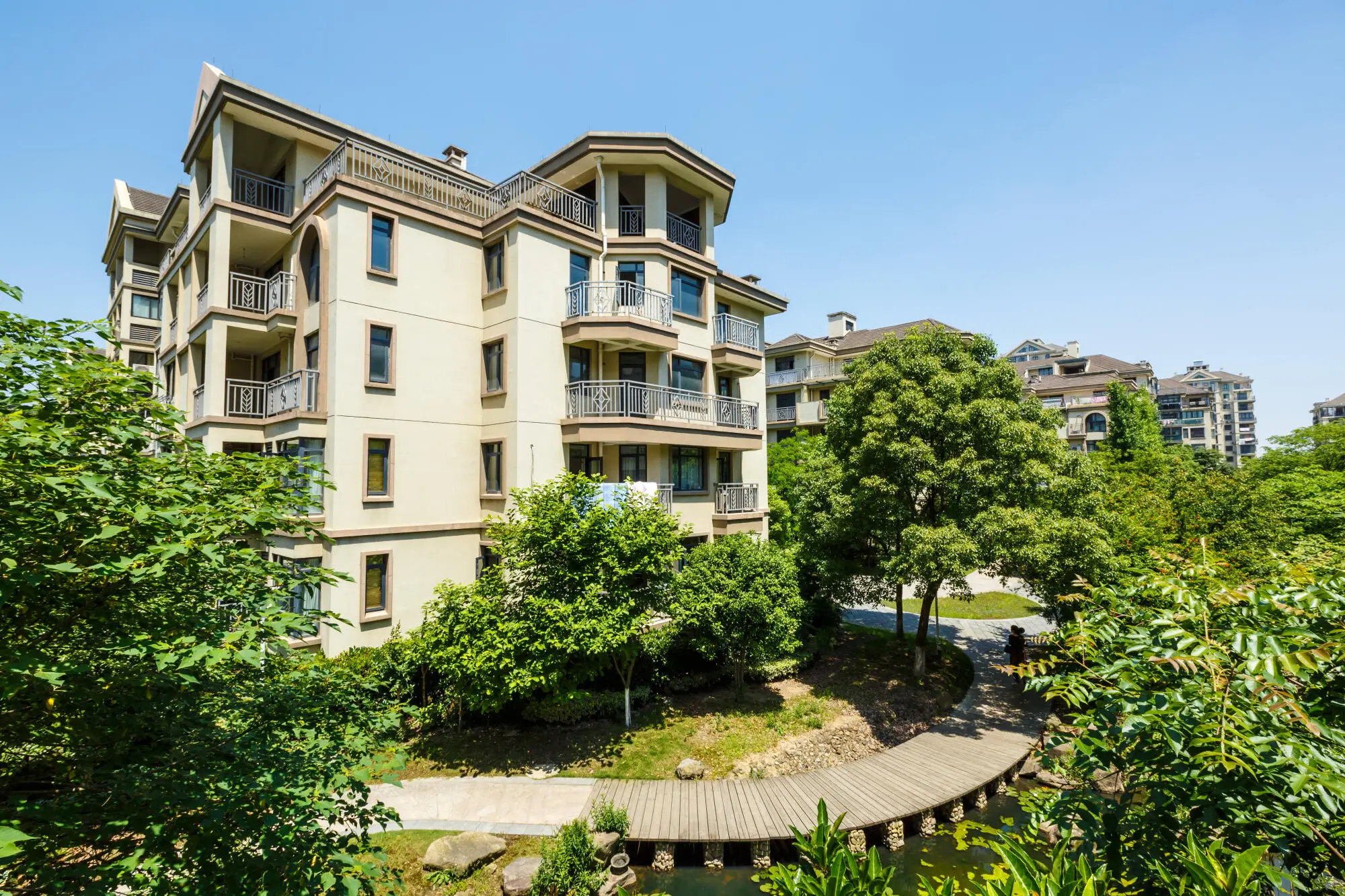 Decrease Vacancy with Creative Rental Leasing Strategies in Sarasota